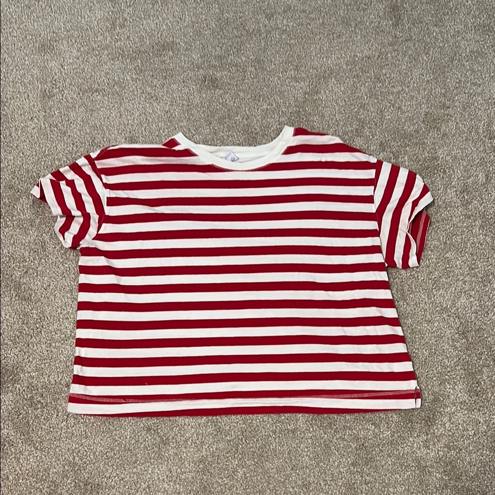Old Navy Red and White Striped Short Sleeve Tee